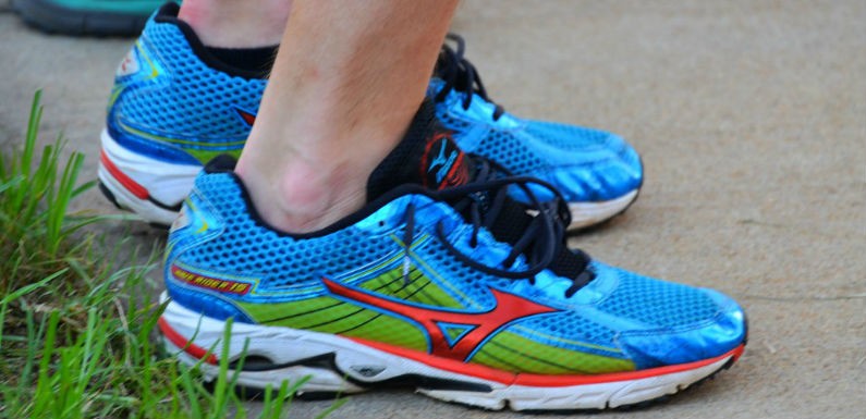 ZAPATILLAS MIZUNO
