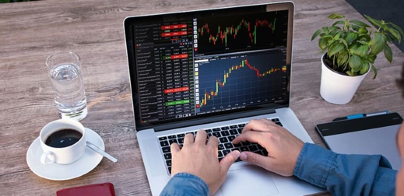 comprar acciones para ganar dinero en Bolsa