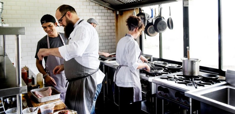 Adquirir maquinaria de hostelería profesional
